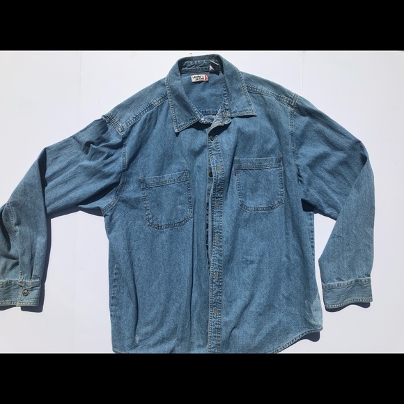 Vintage Levi’s flannel - Picture 1 of 2